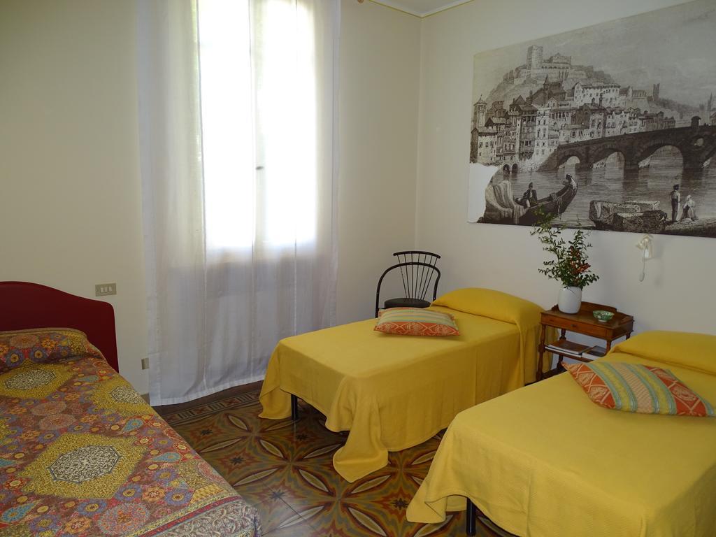 B&B Al Giardinettoヴェローナ 部屋 写真