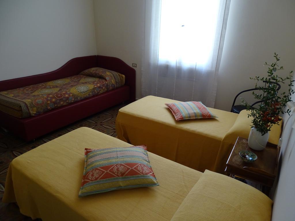 B&B Al Giardinettoヴェローナ 部屋 写真